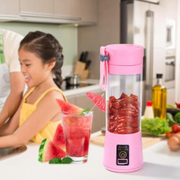 Mini USB Rechargeable Portable Electric Fruit Juicer